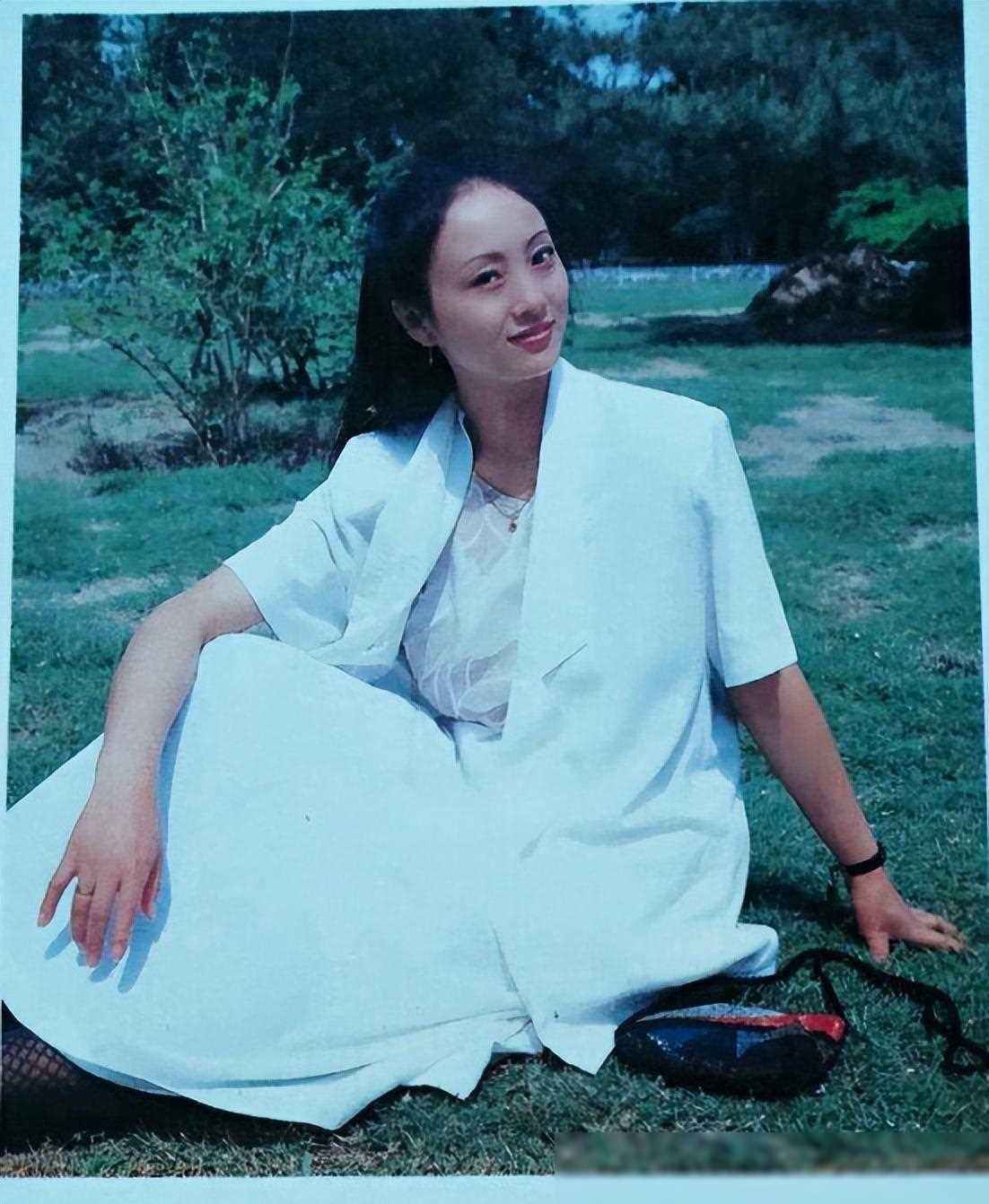 "最美西施"董智芝 近照曝光 如今62岁相貌变化大 帅气丈夫