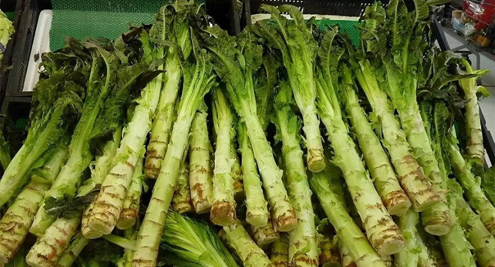 原创4月大量上市1元1斤遇到买20斤晒干炒肉吃比新鲜的好吃多了