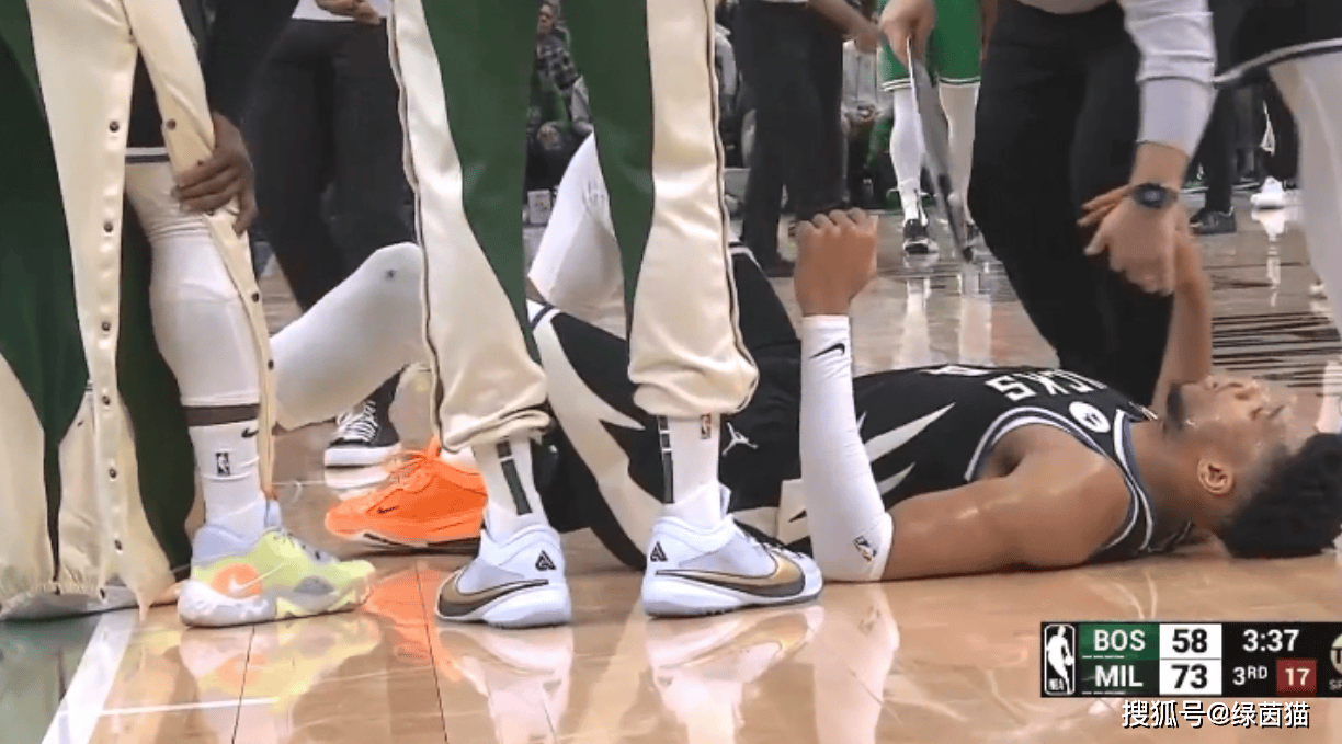 原创稳居第二雄鹿复仇绿军结束4连败字母哥拉伤冲冠蒙上阴影