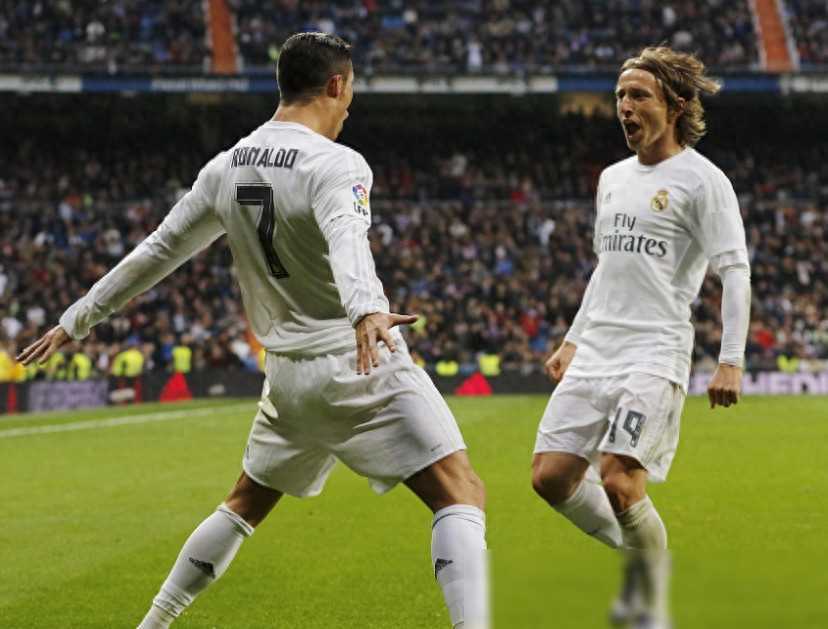 真核遭抛弃,投奔c罗重聚_莫德里奇_沙特_球员