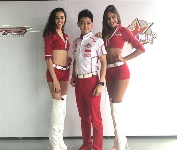 陈若仪一大早飞去天津亲自为林志颖赛车助威_比赛_钟丽缇_照片