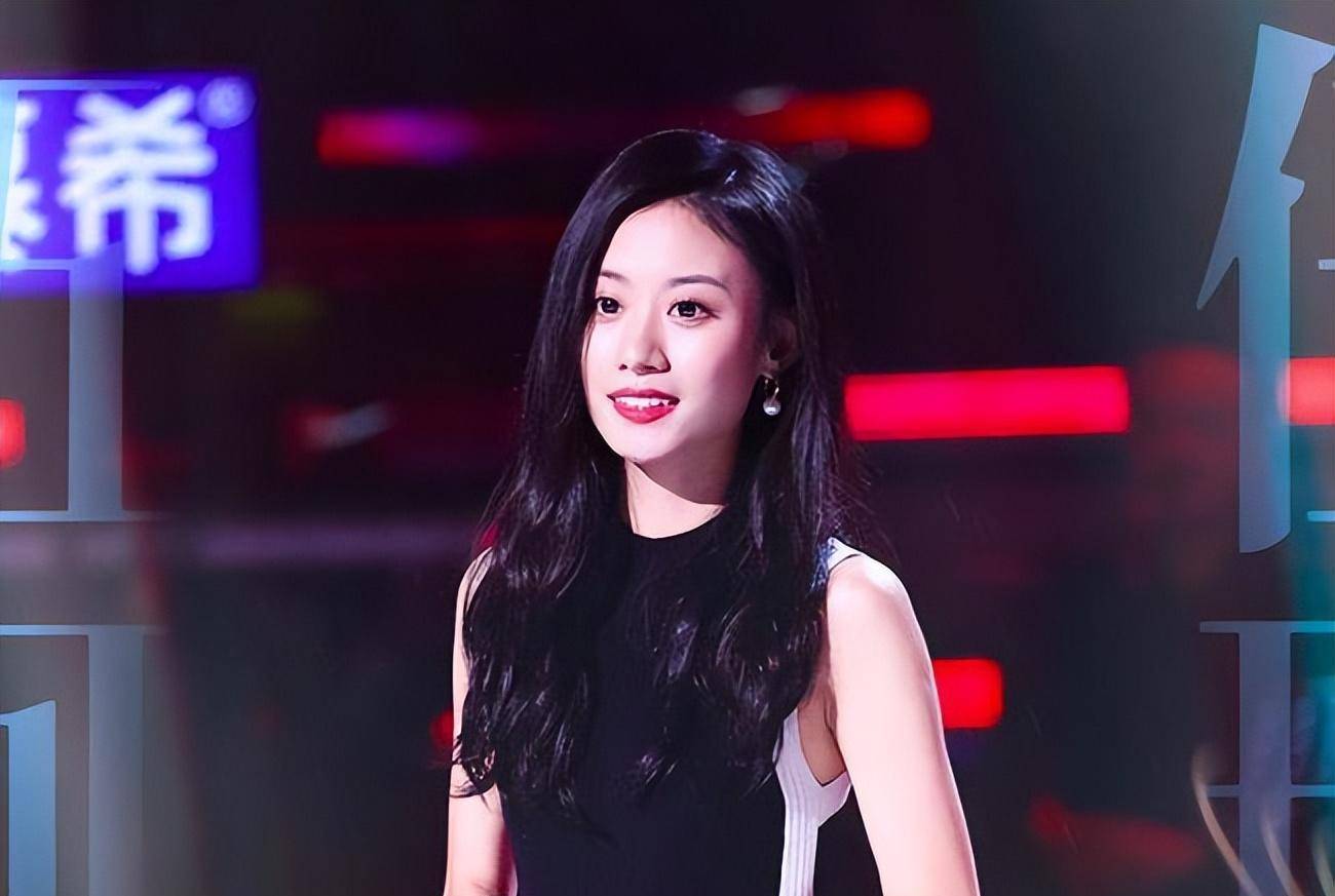 3位新生代女歌手单依纯炎明熹伍珂玥谁更胜一筹呢