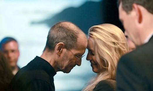 却在丈夫去世后爱上小鲜肉,扬言裸捐250亿身家_劳伦娜·鲍威尔_丹尼尔