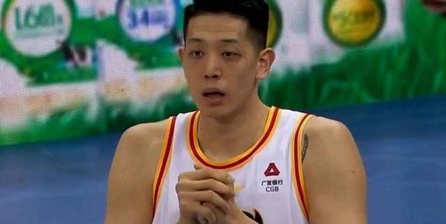 原创当cba现役球员全回到各家乡打球后排出的阵容太精彩了