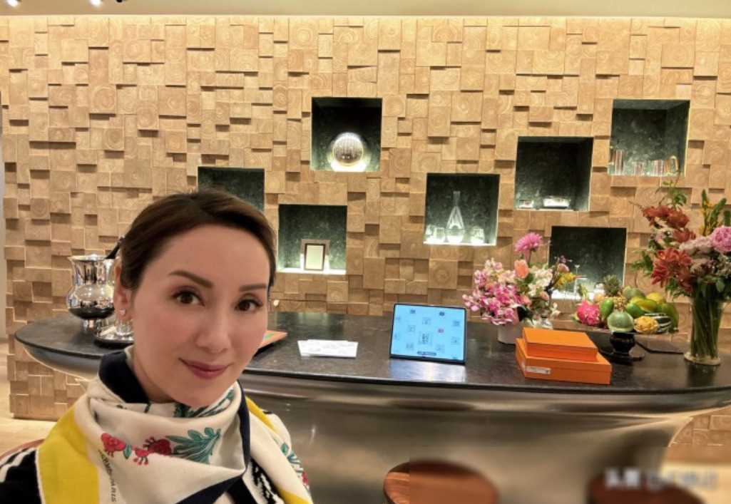 林文龙郭可盈带女儿去上海旅游一家三口晒全家福打卡新晋景点