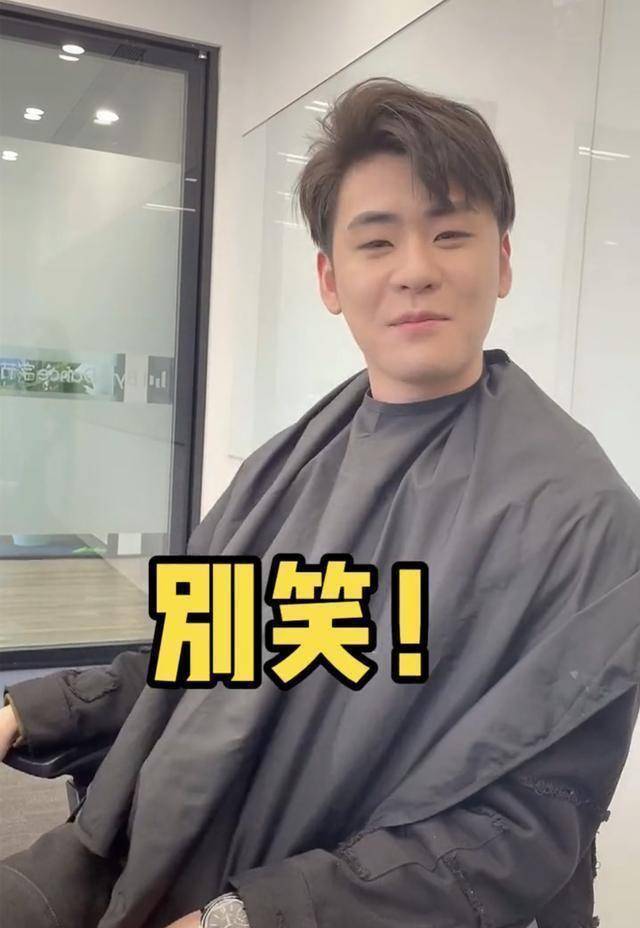 德云社杨鹤通又被张云雷给怼了如此这般看得出二人深厚的情谊