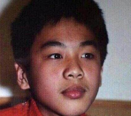 张若昀小时候是长这个样子的!