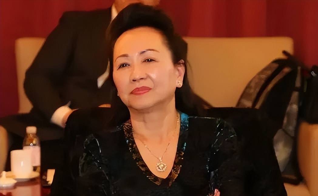 曾创办越南最大私营房企_张美兰_商业_胡志明市