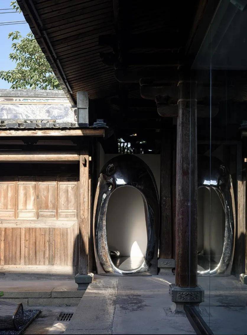 古厝新生集艺术馆图书馆办公及商业于一体的复合空间contemporary