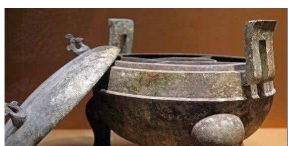 河北砖厂塌方发现西汉古墓出土文物7000多件专家极其奢华