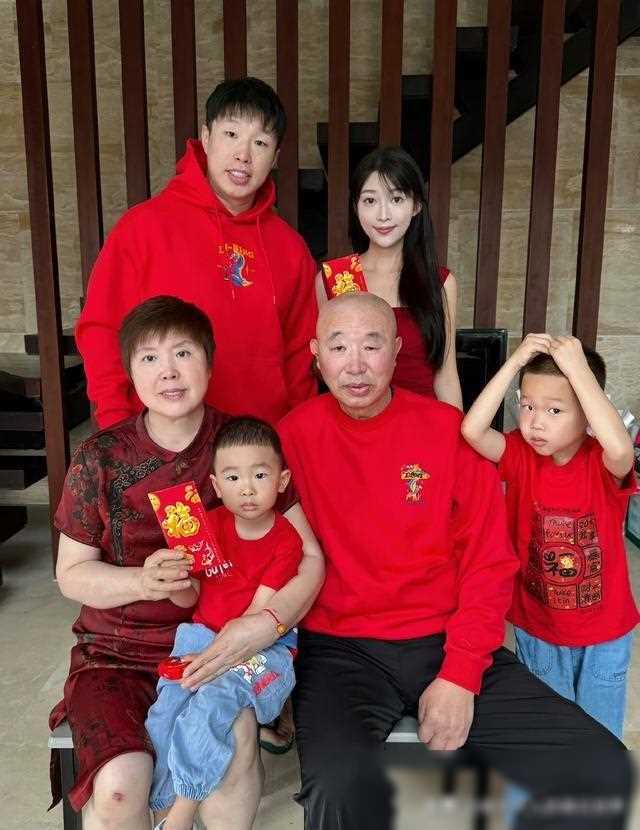德云社烧饼清晨晒夫妻甜蜜对话引网友羡慕不已