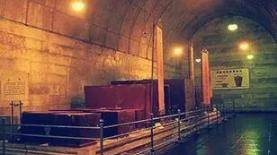 宫避政等是明朝由盛变衰最重要时代,尤其当你身在地宫中和出土文物前