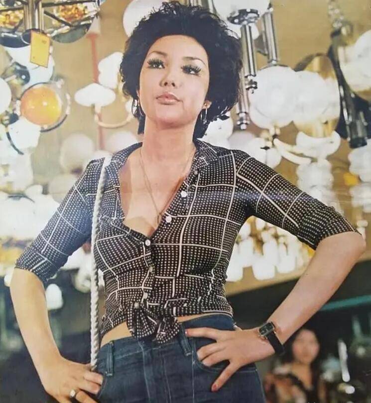 原创住贫民区领政府救济金邵氏明星余莎莉的落魄令人心酸