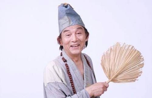 他后来也拍过几次关于济公的电视剧,包括八九年自费的两集和济公外传