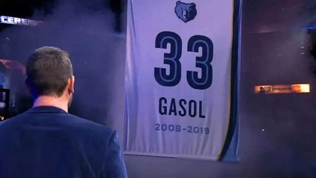 原创小加球衣退役回溯曾并肩作战的搭档的记忆