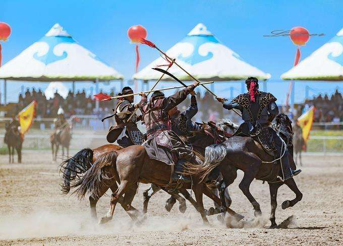 呼伦贝尔大草原跟团游费用呼伦贝尔大草原五日游多少钱呼伦贝尔跟团游