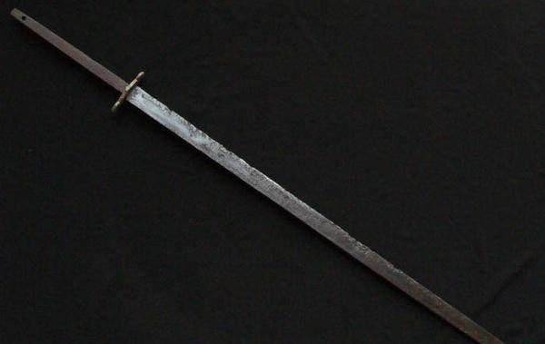 原创中国古代战斗力最强悍的冷兵器历史上真实的唐刀长什么样子