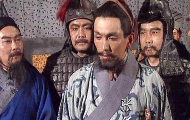 原创刘璋手中的王牌大将用计谋杀死庞统誓死不降刘备