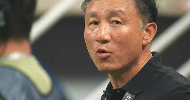 原创范志毅是否适合中甲成耀东国奥队主教练将加盟广西平果哈嘹