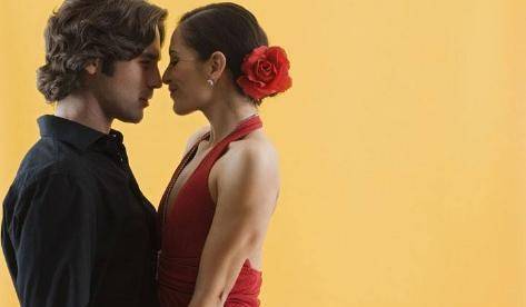 原创春宵一刻值千金的意思你懂吗网友我到底该不该懂呢