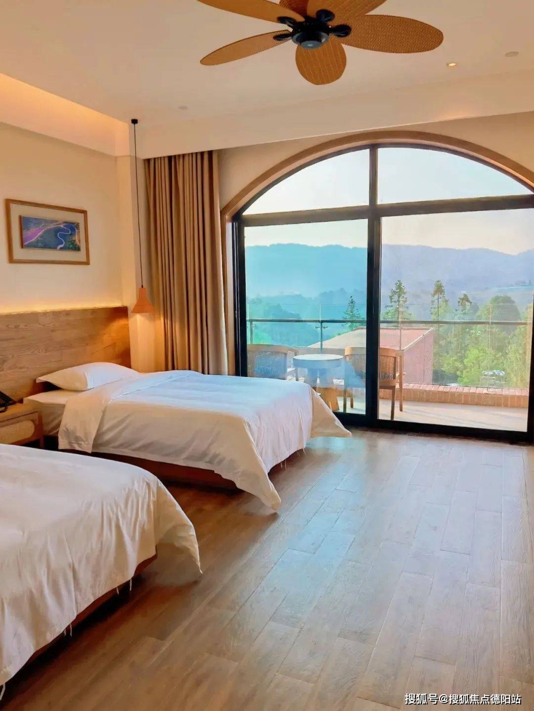 【2024最新消息】四川雅安世外乡村·海子山国际生态康养旅游基地售楼