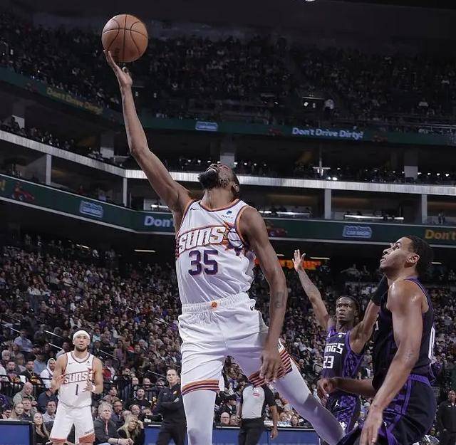 太阳逆袭西部黑马杜兰特285布克比尔41分湖人队坐收渔利