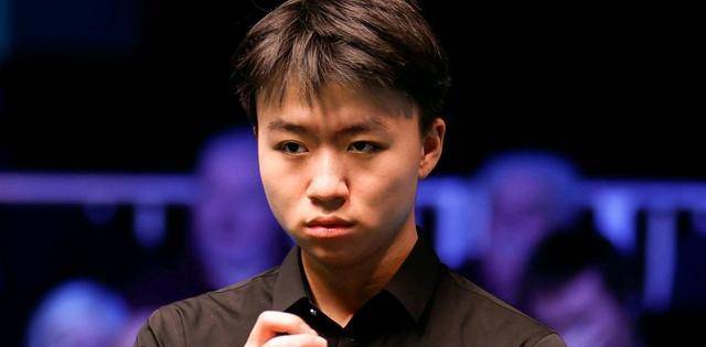 比赛_单杆_达赫迪