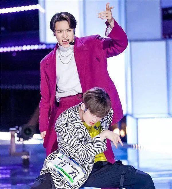 原创翻译老师因太帅被抓去选秀深扒创4惊艳的外国学员这谁顶得住