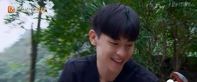 原创邓伦称不想再和小山竹同框原因让众人恍然大悟