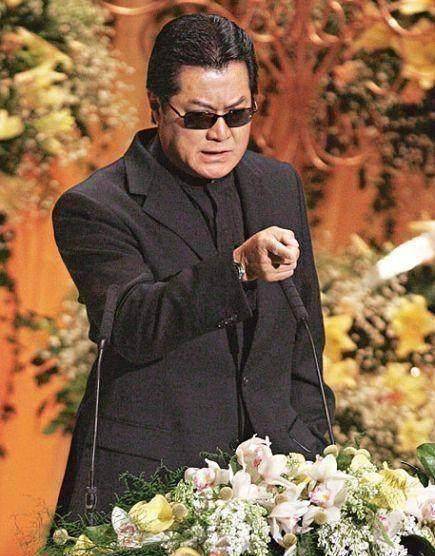 原创肥肥和郑少秋的婚姻悲剧是肥姐执念太深还是秋官忘恩负义