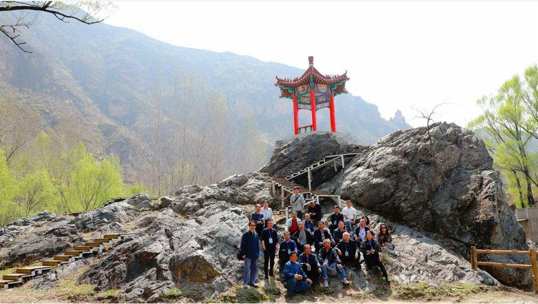 沿长城一号旅游公路赴花塔文学之约_活动_灵丘县_大同市