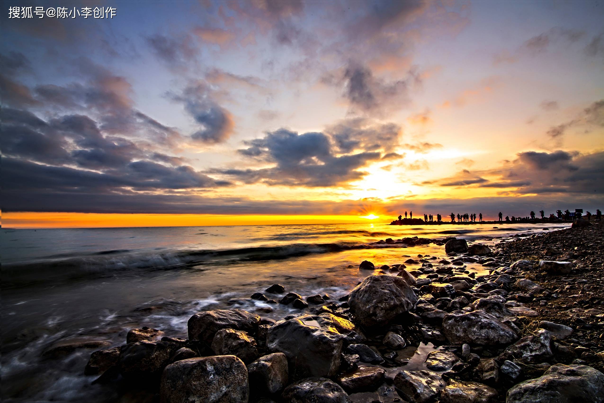 青海黑马河,一生要去一次的梦幻天堂,难得一见的绝美自然景观