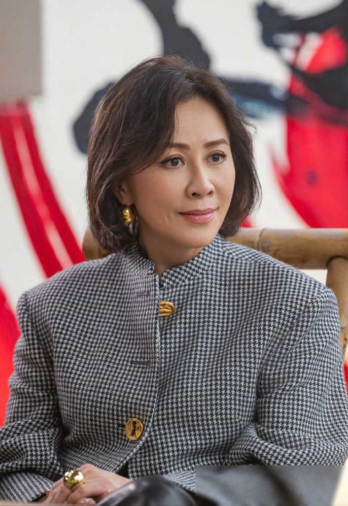 揭露假象:58岁刘嘉玲素颜真面目,戳破多少中老年女星的伪装