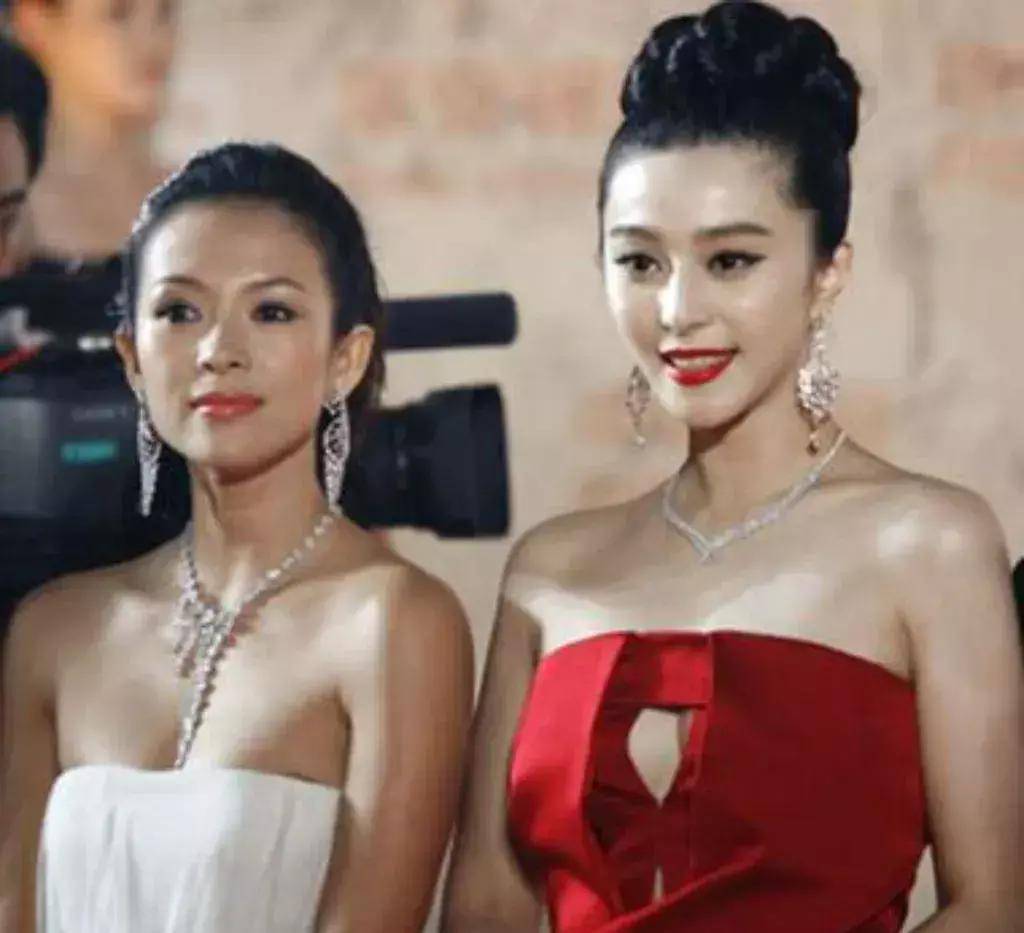 范冰冰vs章子怡娱乐圈巅峰对决谁将笑傲风云之巅