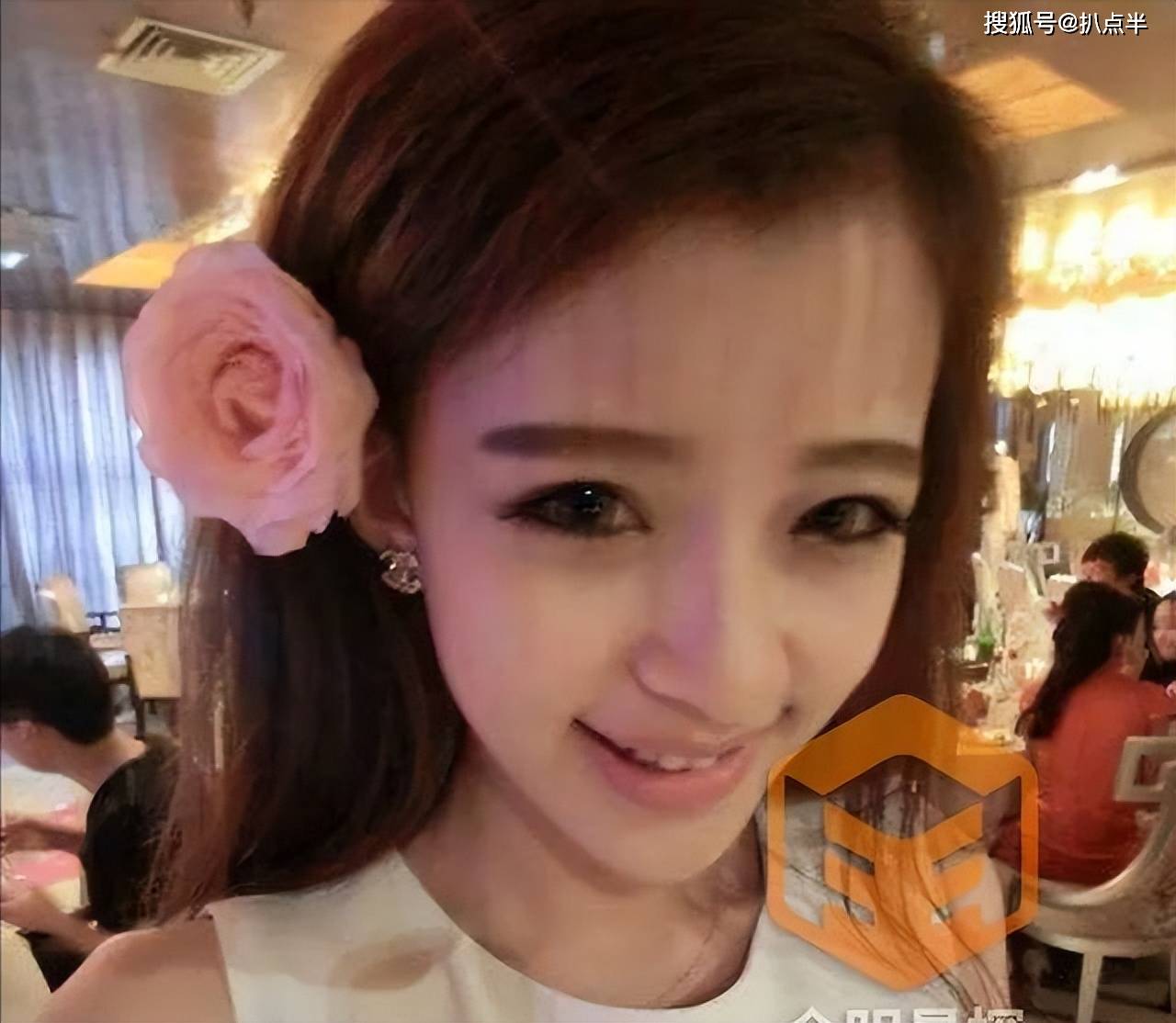 原创野模出身的女艺人境遇不同孙怡疑似复合杨颖复出无望