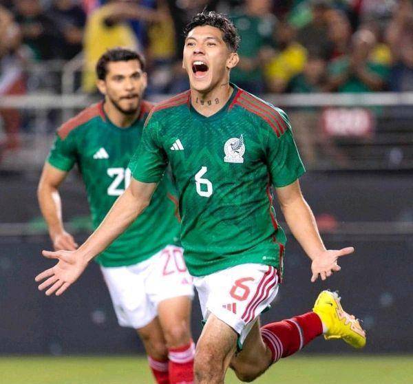 原创蒙特雷队的波澜壮阔之路从羞辱到绝平的不凡历程