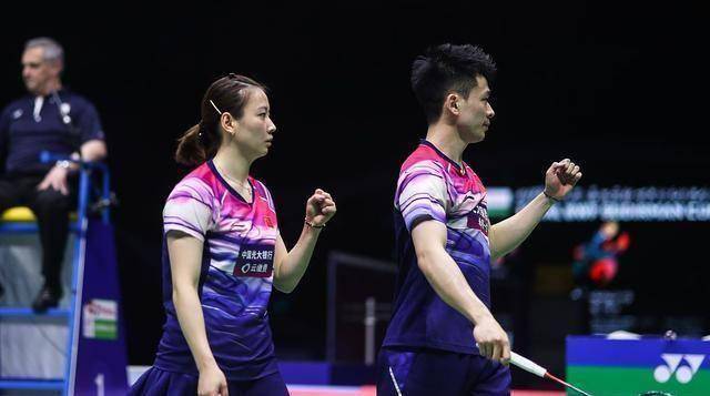 今年只参加东京奥运会,甚至没有参加苏杯与汤尤杯,而且郑思维刚刚结婚