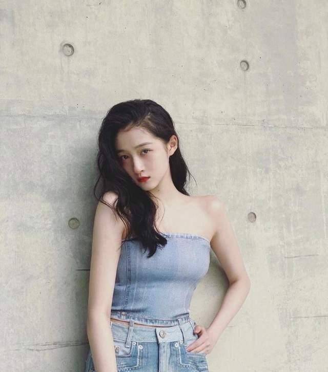 原创关晓彤蜡像揭幕晓彤这次咱可以说实话你咋又谦虚呢