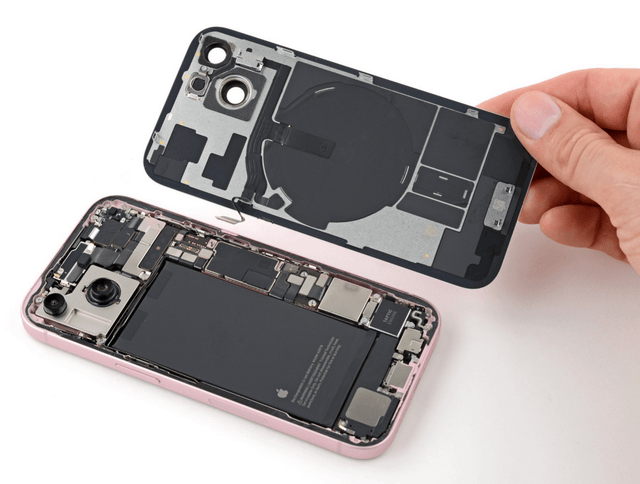 苹果计划给iphone用上可拆卸电池?其实是弊大于利_手机_设计_法令