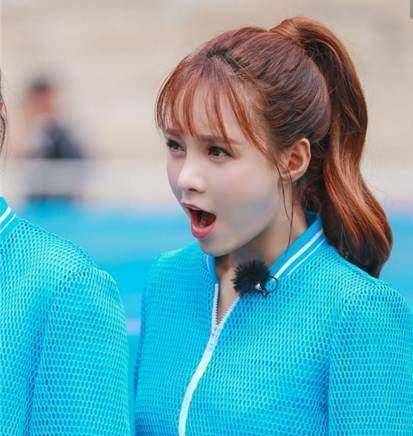 关之琳为片酬参加我们来了但首期就被网友嘲人品渣