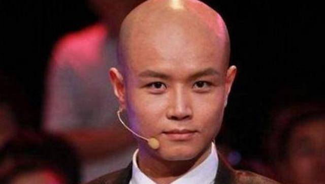 原创乐嘉从金牌主持人到街头卖艺再到出家为僧他错在了哪里