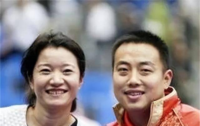 刘国梁妻子王瑾为爱退出国家队身价上亿婆婆把她当女儿疼