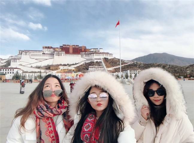 西藏报团旅游一星期需要多少钱跟团去西藏玩一趟大概花费要多少