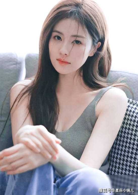 白鹿秀事业线网友身材惊人令人顶不住