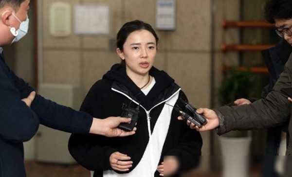 原创田志希夺冠笑开花柳承敏亲自关怀