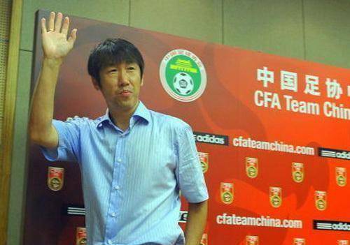 高洪波曾经在07年带领长春亚泰拿到中超冠军