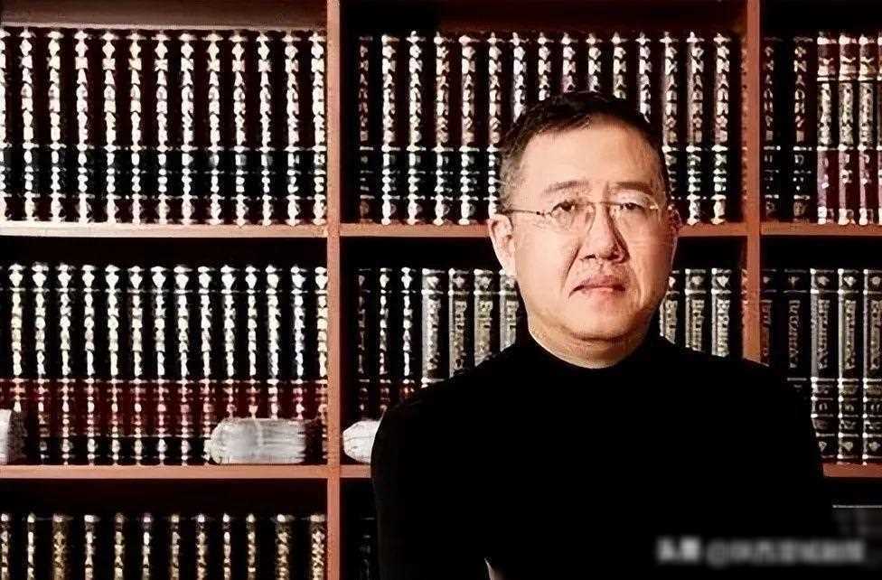 原创张嘉译肖战的老板娘红极一时后的守身如玉与如今风华依旧