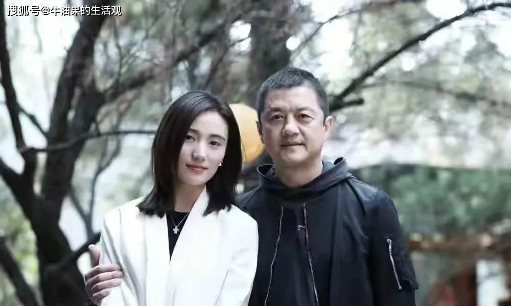 原创李亚鹏老婆谈二胎计划大方回应与李嫣关系共同还巨额债务