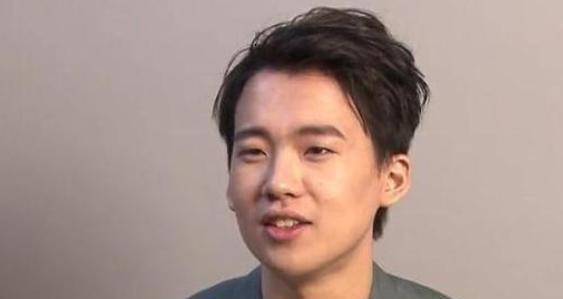 原创郭麒麟自曝徐峥一家现状请他吃饭却没带够钱全靠陶虹出门救人