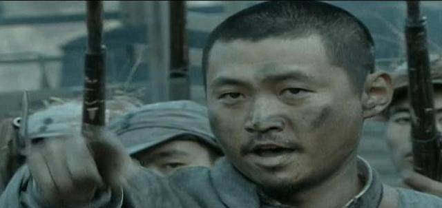 亮剑他是李云手的头号打手至少值十挺机关枪